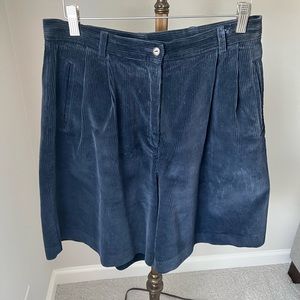 Liz Claiborne navy blue corduroy shorts size 14